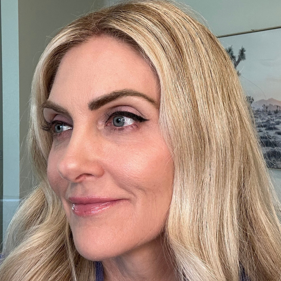 Eyeliner Problems - Solved | PrimePrometics™