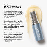 Eine elegante silberne Tube „PrimePrometics™ PrimeWand Nourish“ liegt auf einem samtigen Balsam, neben drei begeisterten Kundenbewertungen, die die pflegende Formel für Lippen, Lachfalten, Nagelhaut und Fingerknöchel – besonders geschätzt von Frauen über 50, die eine luxuriöse Feuchtigkeitspflege suchen, die speziell auf reife Haut abgestimmt ist – alles unter der Überschrift „Über 200 Bewertungen“ mit fünf leuchtenden Sternen darüber.
